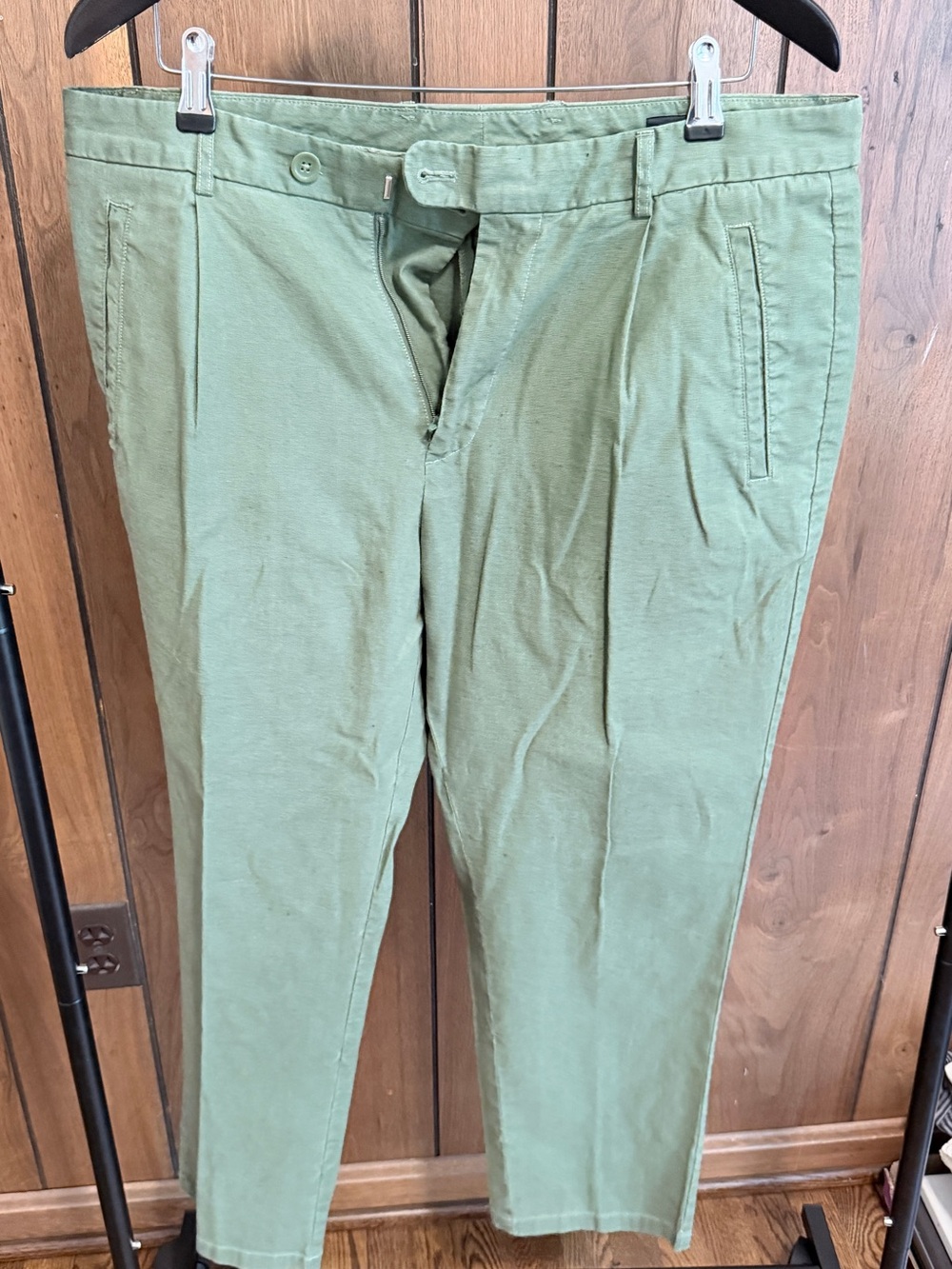 Bonobos Light Sage Green coastal linen pant